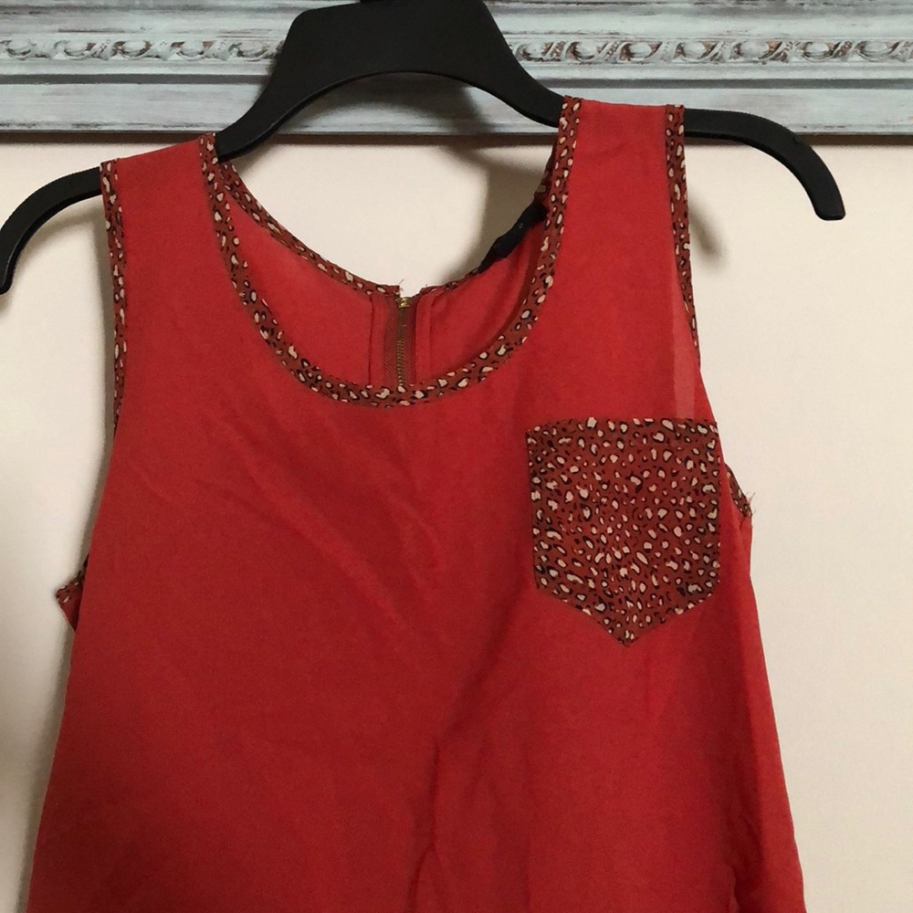 Tank top - Picture 2 of 5